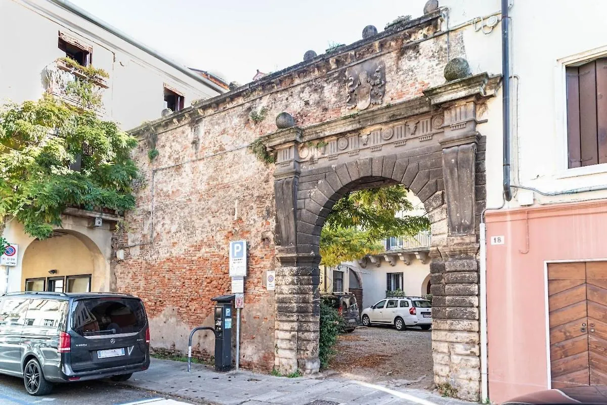 Bridge Of Angels Apartment Vicenza